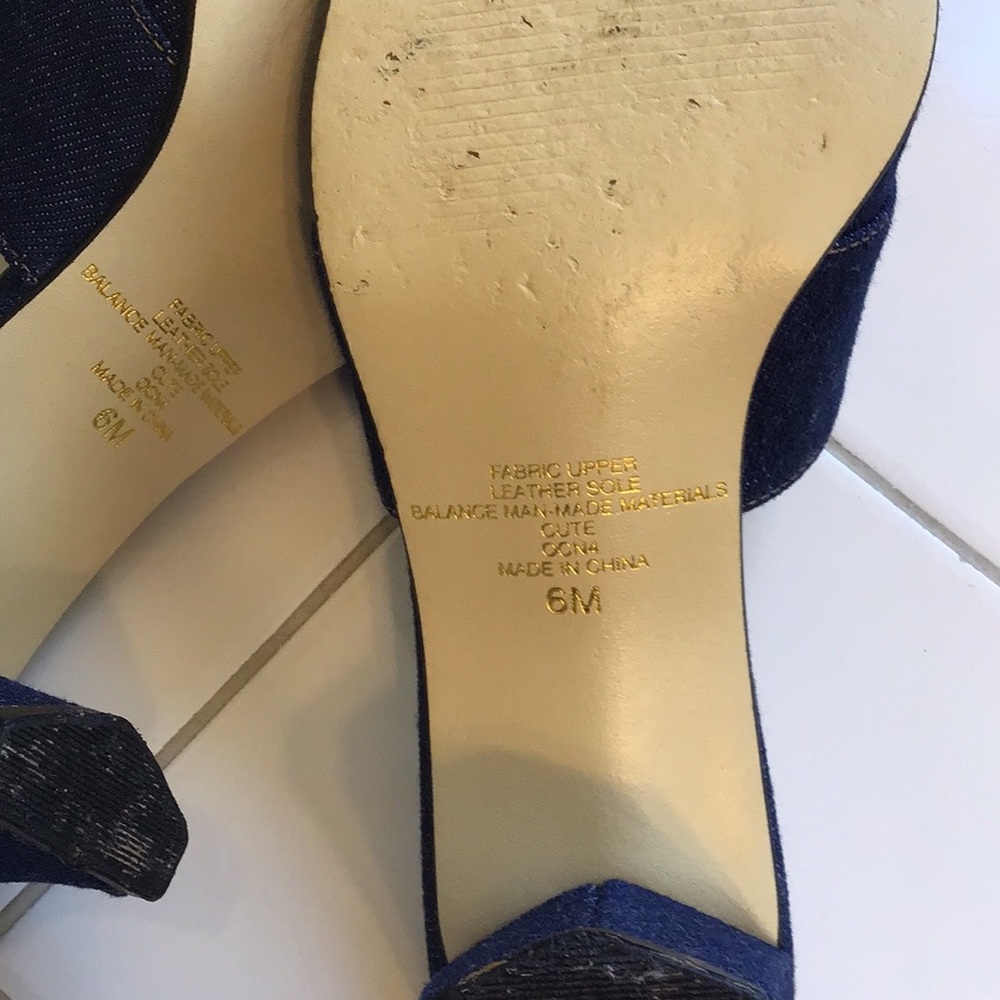 ‘Bass’ Denim Mule Heels w/Stitching - Picture 6 of 7